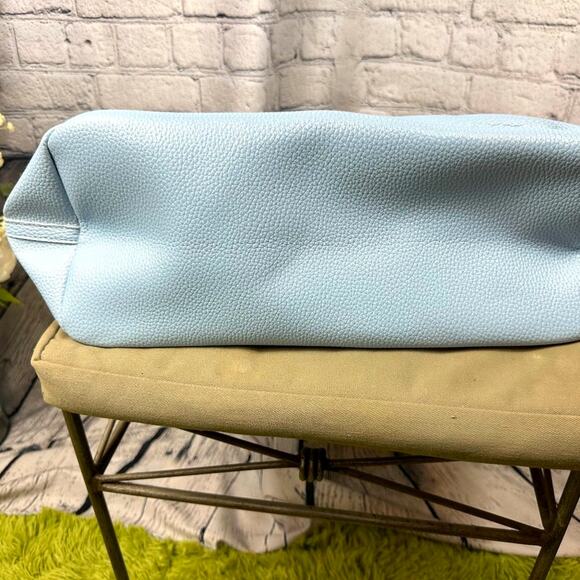 Laser Cut Light Blue Faux Pebble Leather Tote Bag with pouch - Picture 8 of 8